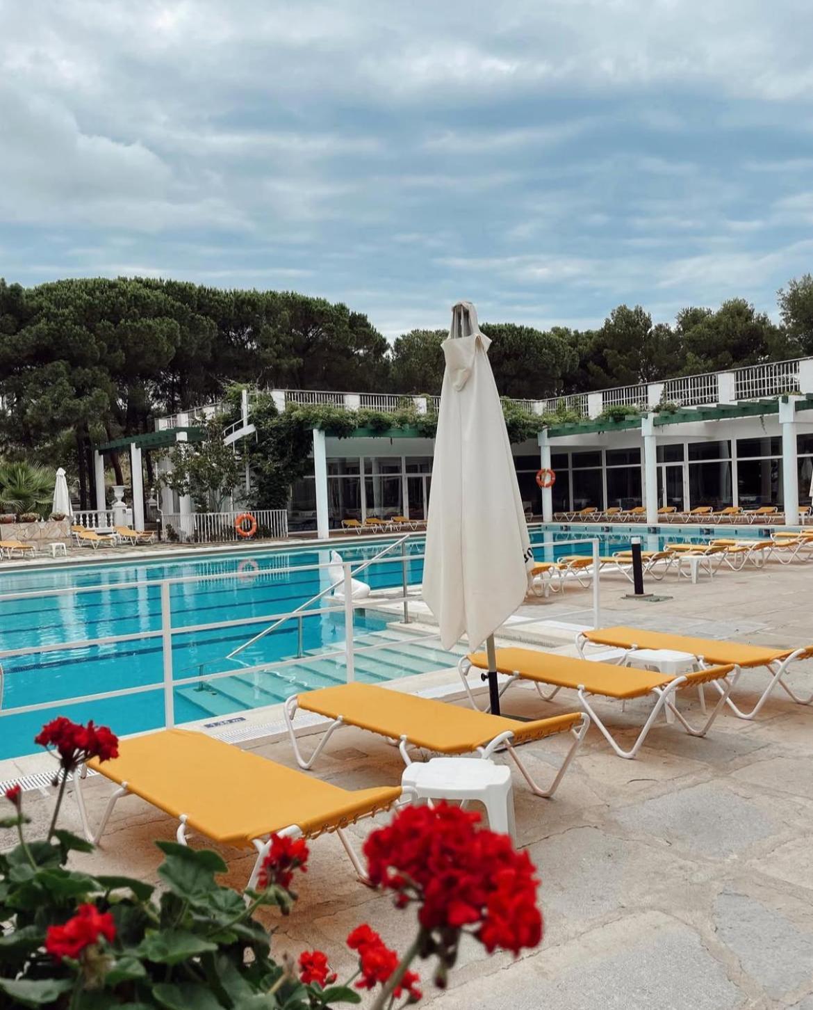 Hotel Gri-Mar Llança 외부 사진